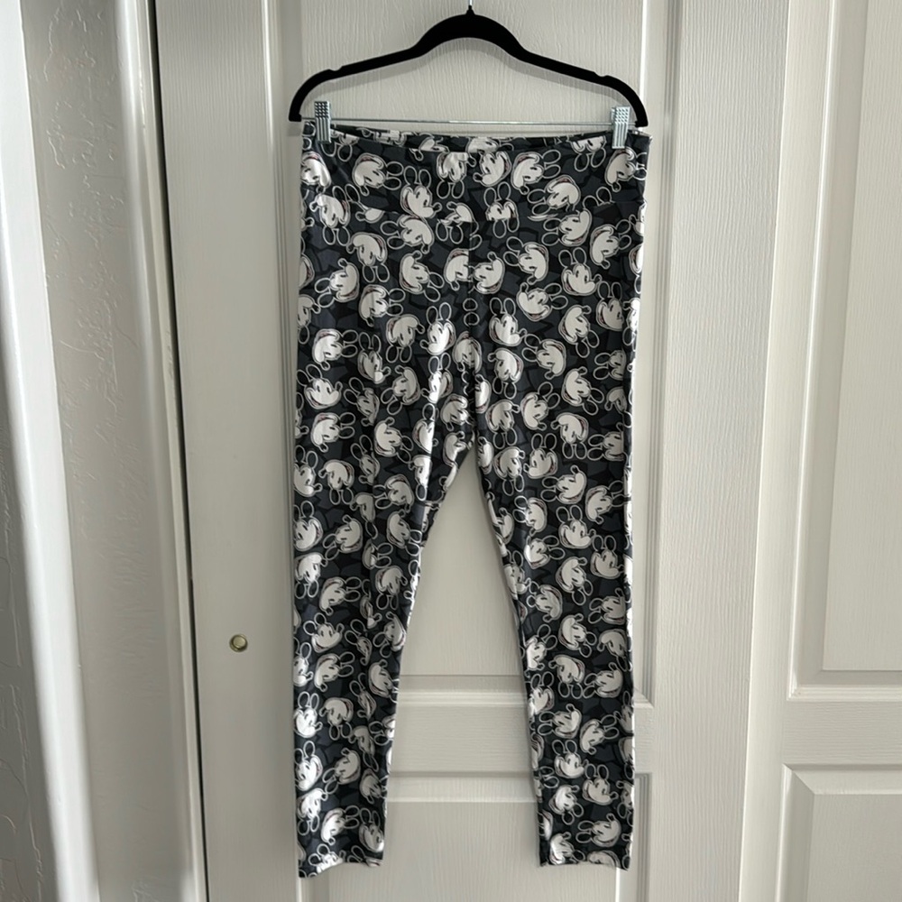 Lulularoe tall and curvy Mickey Mouse leggings